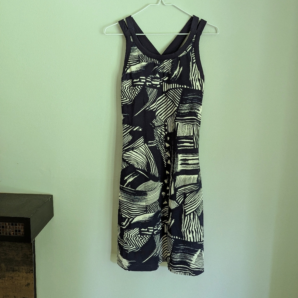 Title Nine Wmns Small Cirque De La Vie Dress Graffiato Blue Mixed Abstract 172